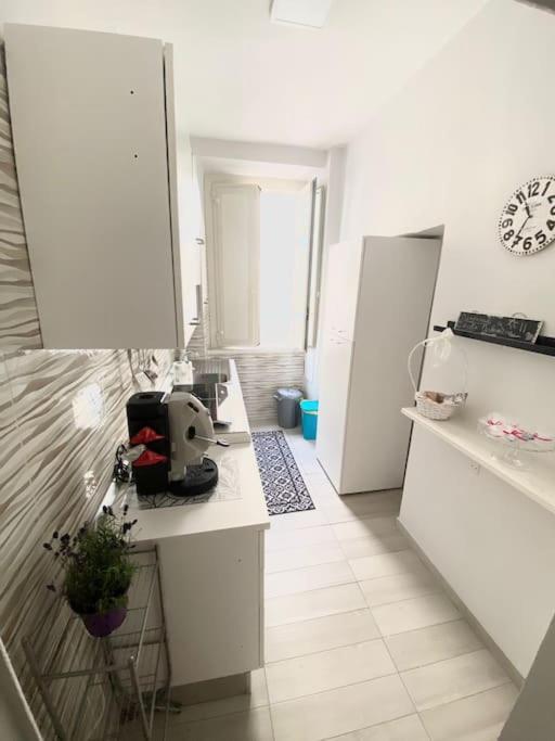 Sostaoplontina Casa Vacanza Torre Annunziata Exteriör bild